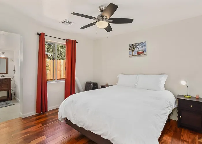 Greenlaw Getaway Holiday home *